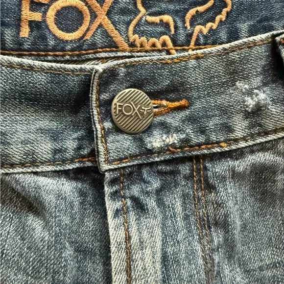 Fox Racing Denim Shorts, slightly distressed, 5 pocket, cuffed, med wash, Sz 5 - Picture 7 of 10